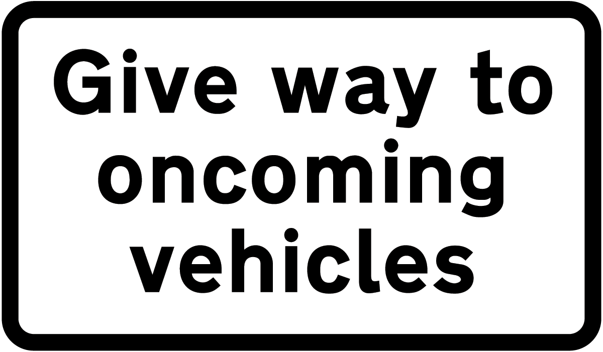 750Mm Give Way To Other Vehicles Supplementary Sign Plate