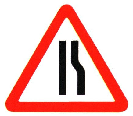 600Mm Road Narrows Offside Sign Plate