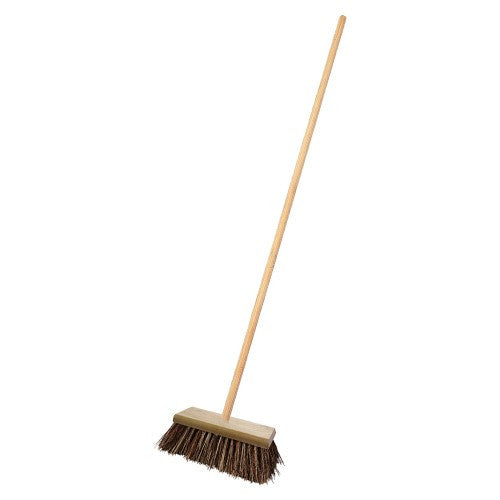 13” Stiff Bass Yard Brush With Handle