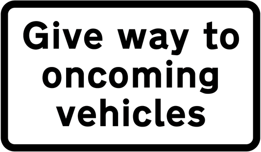 750Mm Give Way To Other Vehicles Supplementary Sign Plate